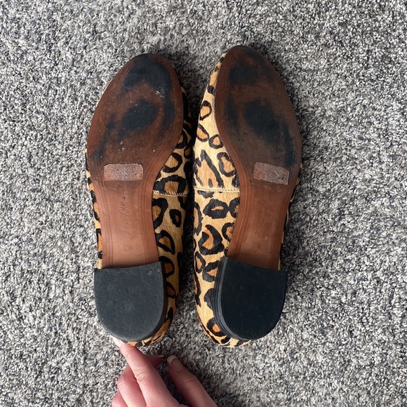 Animal print flats- super cute! - Picture 4 of 4